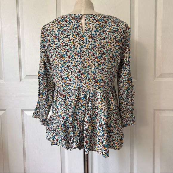 Janice and Delancey Floral Ditzy Babydoll Top M - Picture 4 of 4